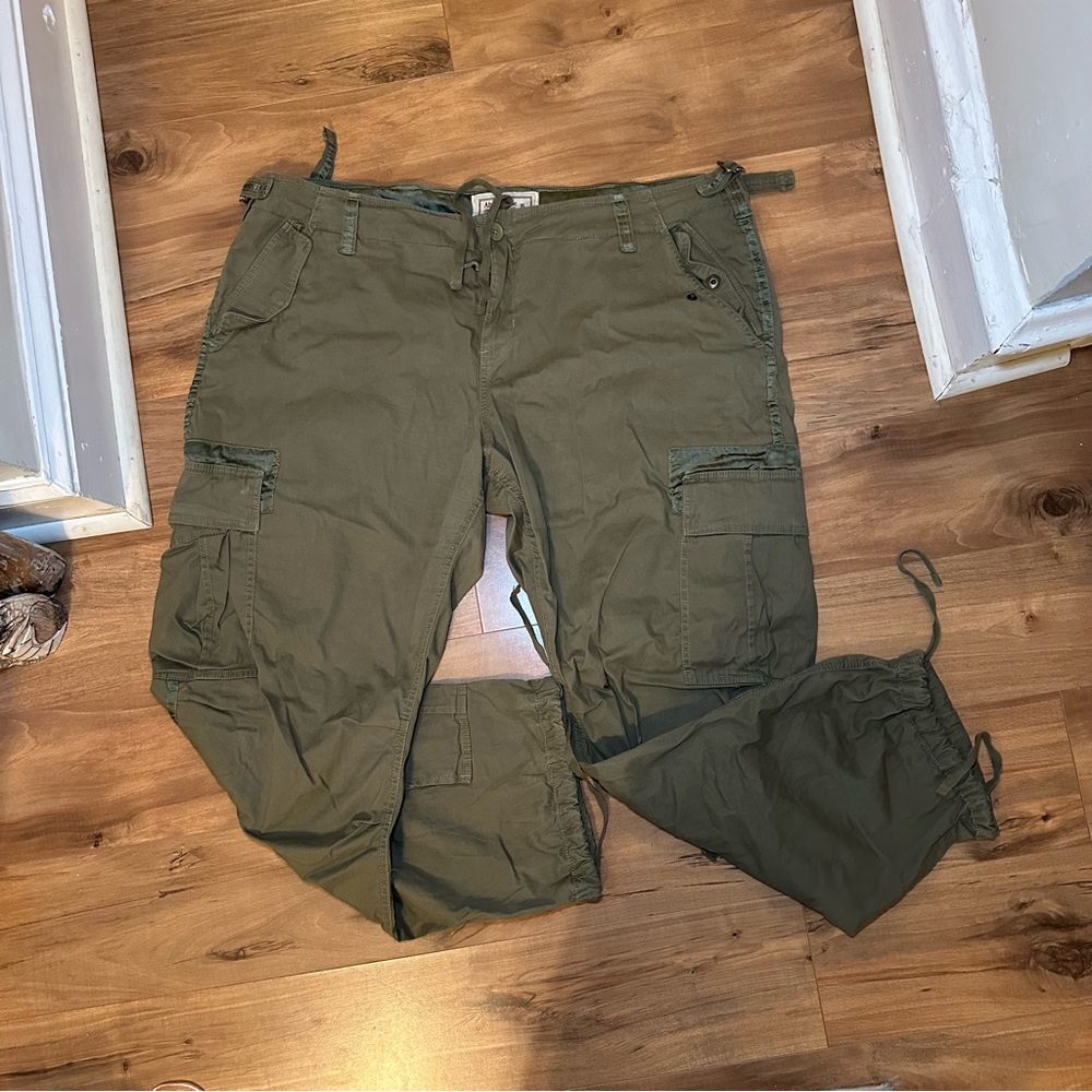 Abercrombie & Fitch Green Cargo Pants